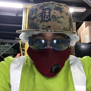 Meet your Posher, Delvonte